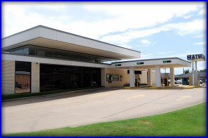 atm drive thru image